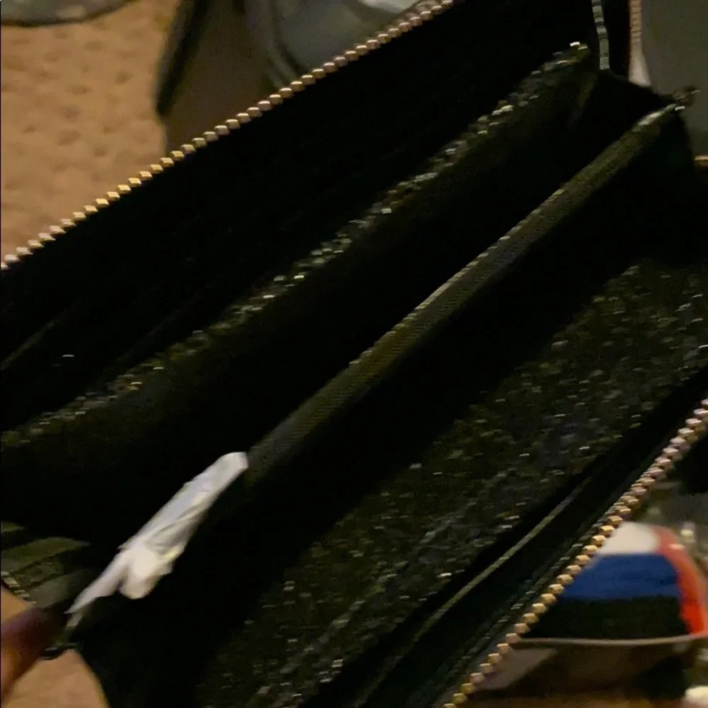 Victoria’s sweet Pink Black Clutch Wallet Ribbon Design New - Picture 2 of 6